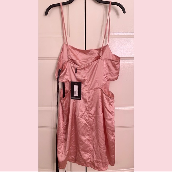 PrettyLittleThing: Rose Satin Cut Out Side Bodycon Dress - Picture 6 of 8